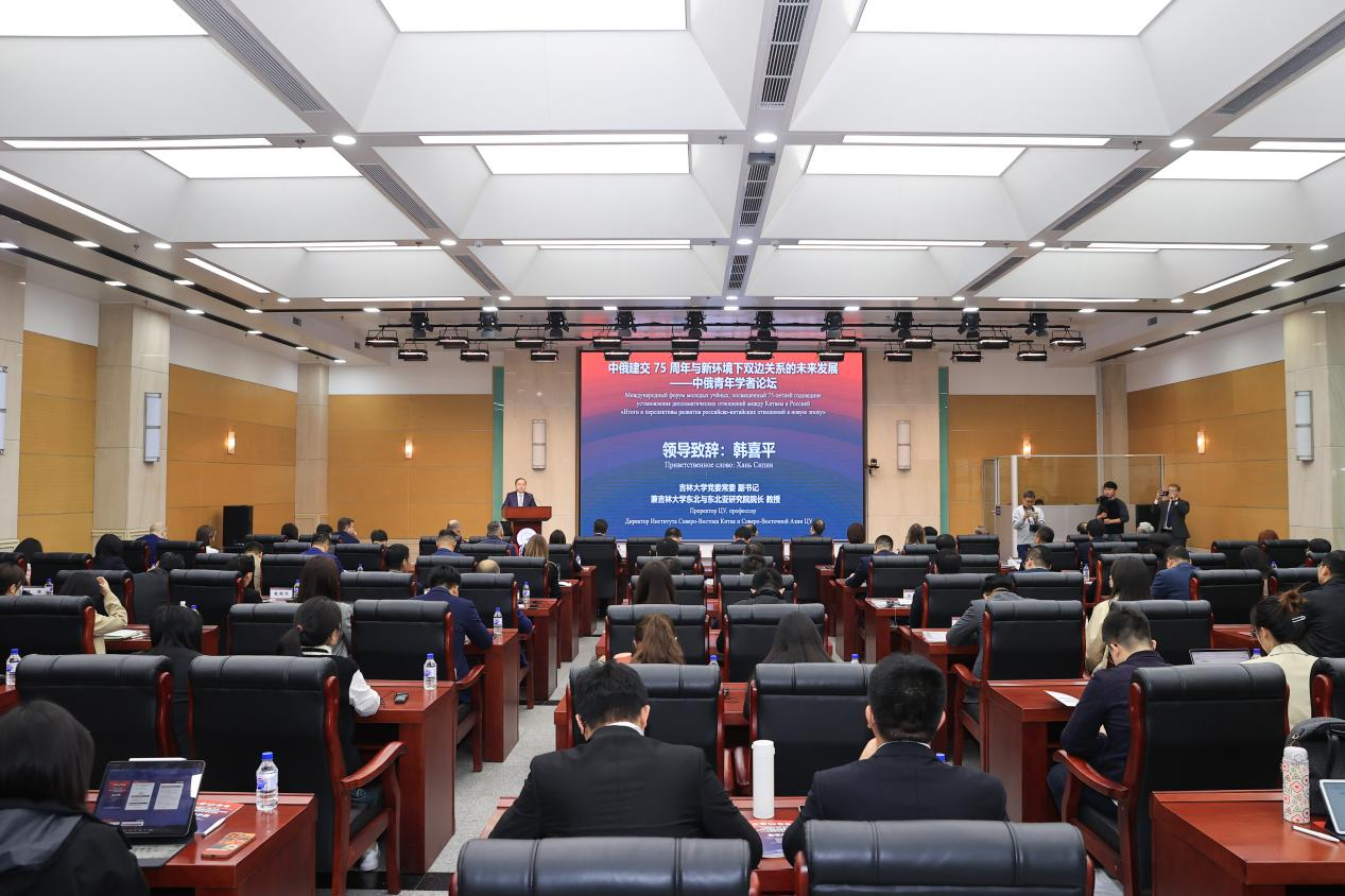 //news.pzhan18.com/__local/5/E0/F3/D8B16A75A432B3895362D0EA24C_F5978721_10C134.png
