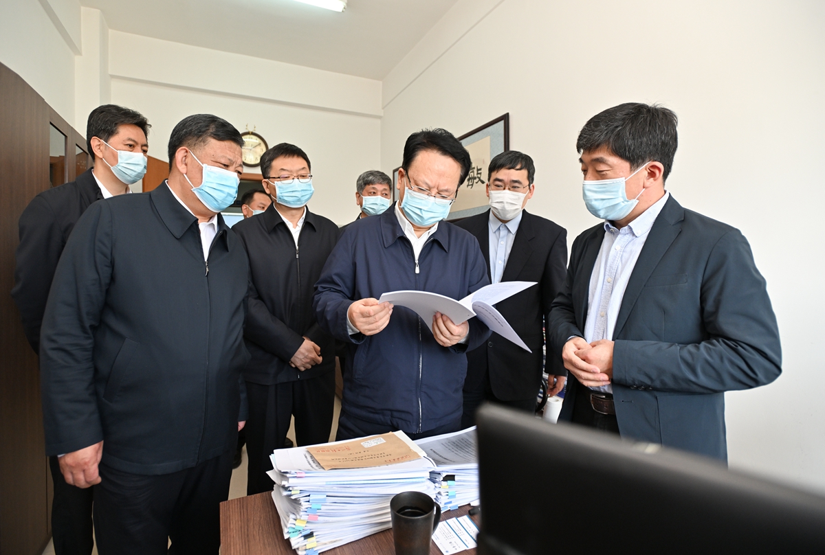 //news.pzhan18.com/__local/7/78/50/62E76D98B391E311E5248D6BBD0_7D521A13_8DA83.jpg